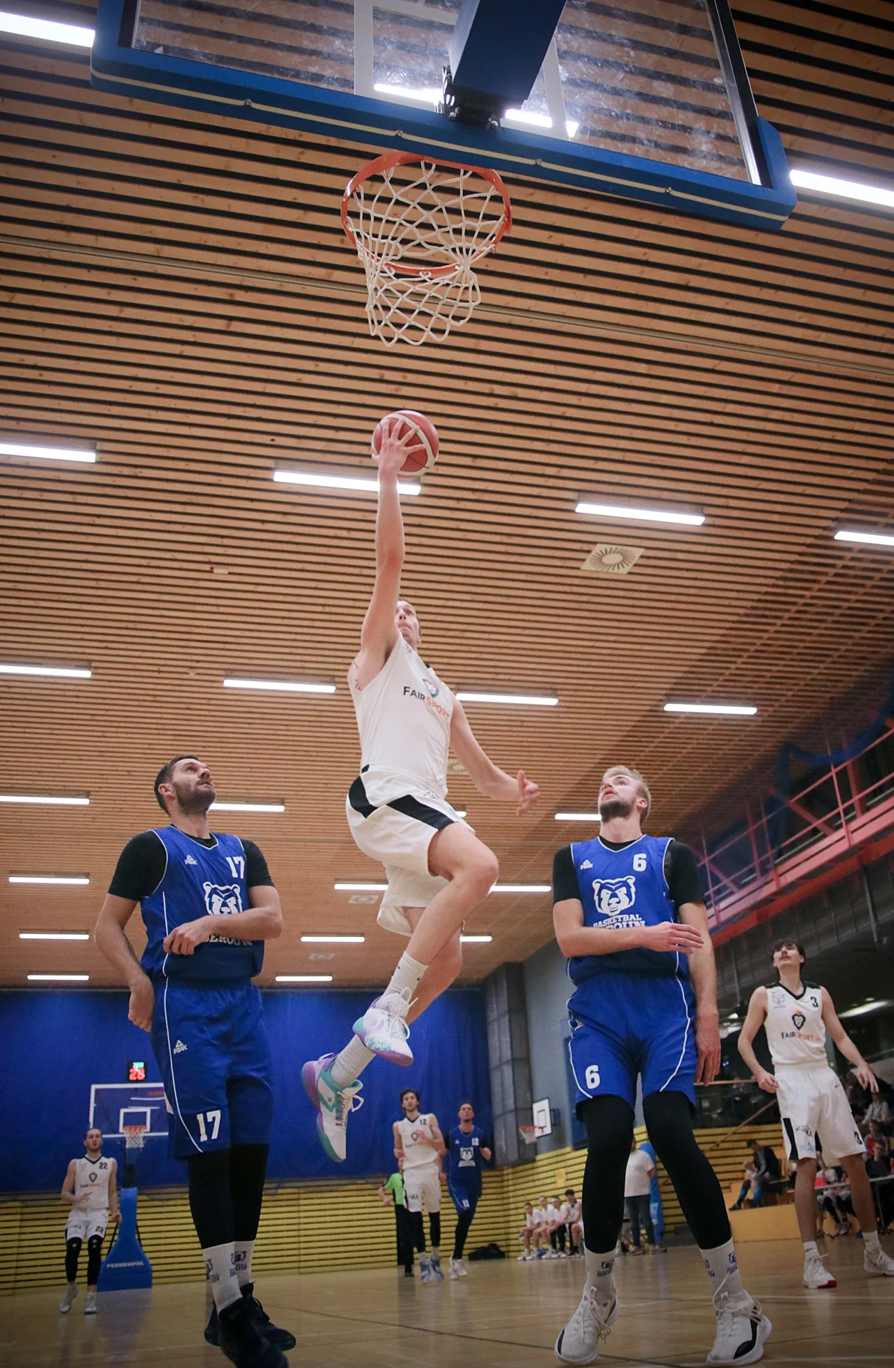 Tomáš Bělohradský v dresu Wolves – dvojtakt